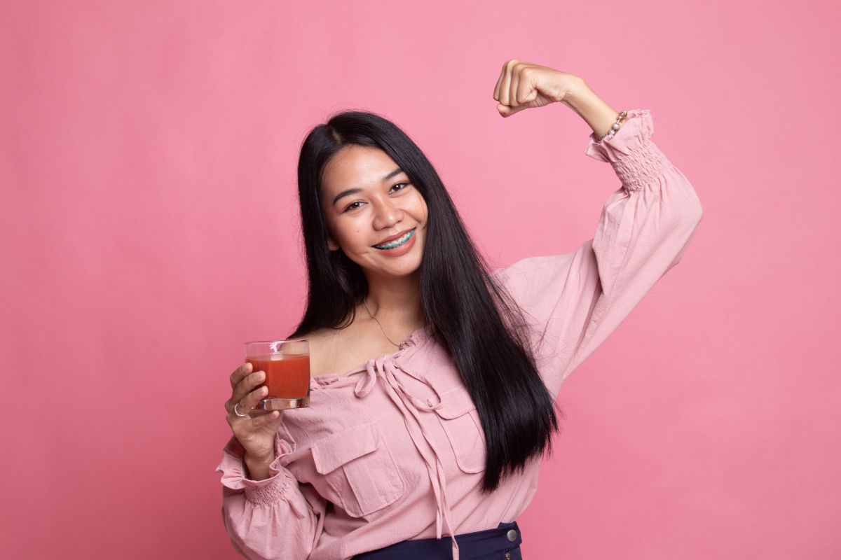 Seorang wanita dengan kondisi tubuh yang  bugar dan prima