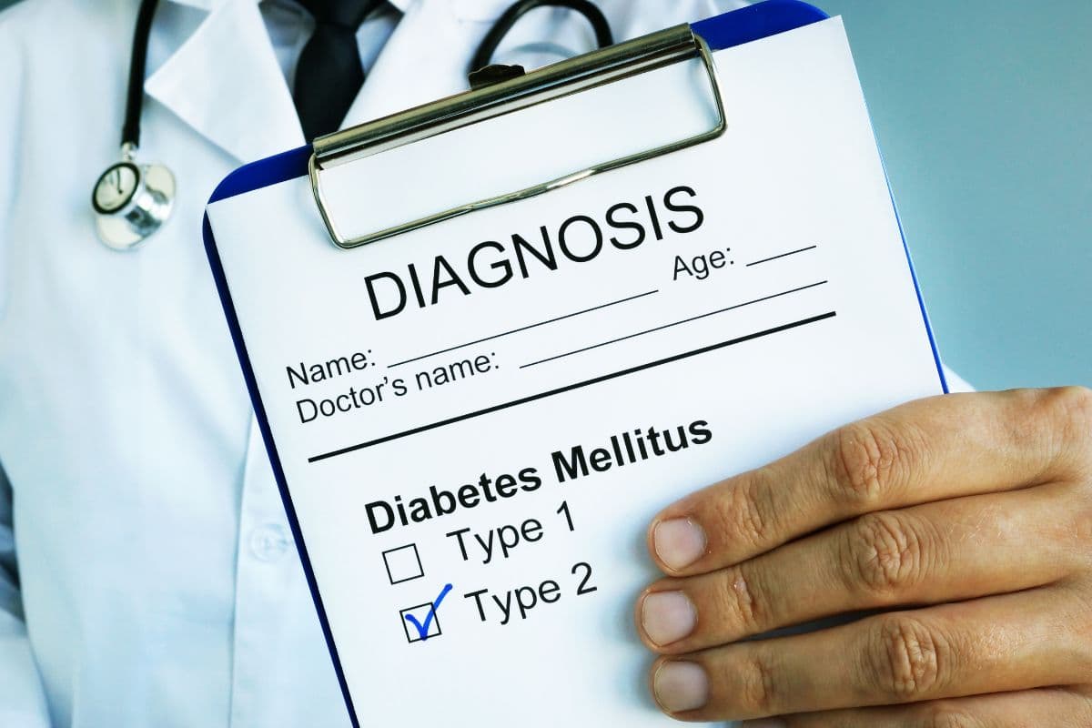 Kertas berisi diagnosa tipe diabetes